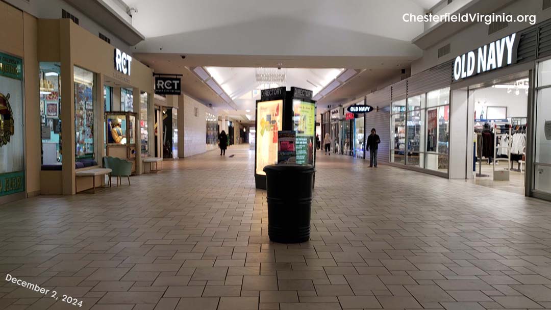 Chesterfield Towne Center Mall December 2024 20